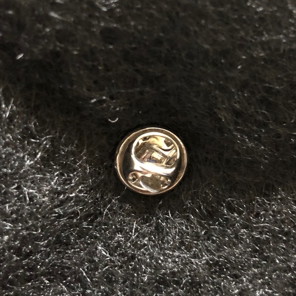 Tailorbyrd jacket lapel pin - Picture 3 of 3